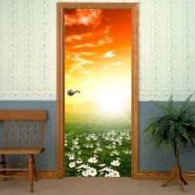Vinilos para puertas atardecer en el campo