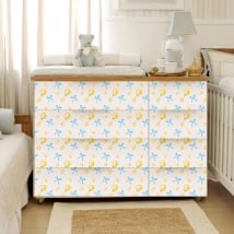 Vinilos para decorar muebles de bebé