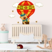 Vinilos y pegatinas infantiles el vuelo del oso en globo