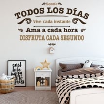 Vinilos decorativos frases sonríe todos los días