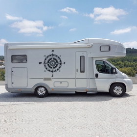 Vinilos decorativos autocaravanas rosa de los vientos