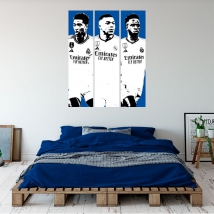Vinilos fútbol jude bellingham con kylian mbappé y vinícius júnior